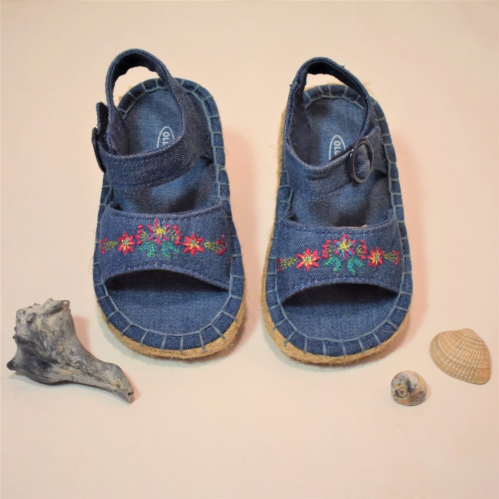 *3 for 20* Old Navy Girls' Denim Sandals 12-18M